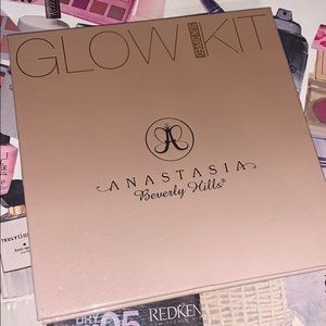 Anastasia Beverly Hills Sundipped Glow Kit